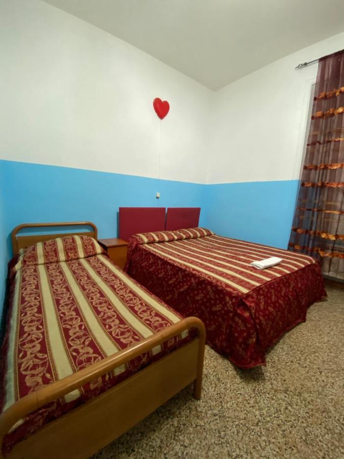 Dhali - Roma Affittacamere Екстер'єр фото